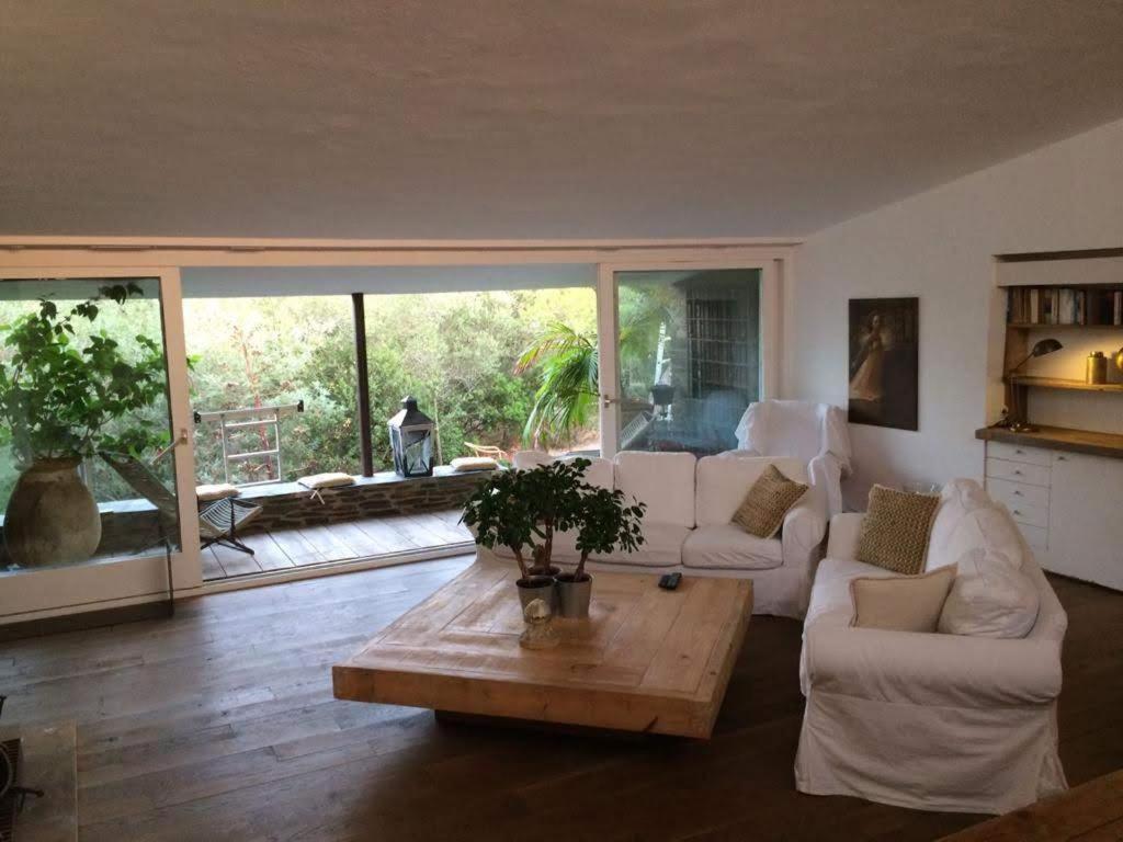 Isla Privada En Cadaques De Ensueno Con 11 Habitaciones Dobles Con Bano Privado Y Piscina 외부 사진
